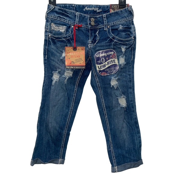 Amethyst Jeans Women's 0 Low Rise Skinny Crop Distressed New with Tags - Picture 1 of 10